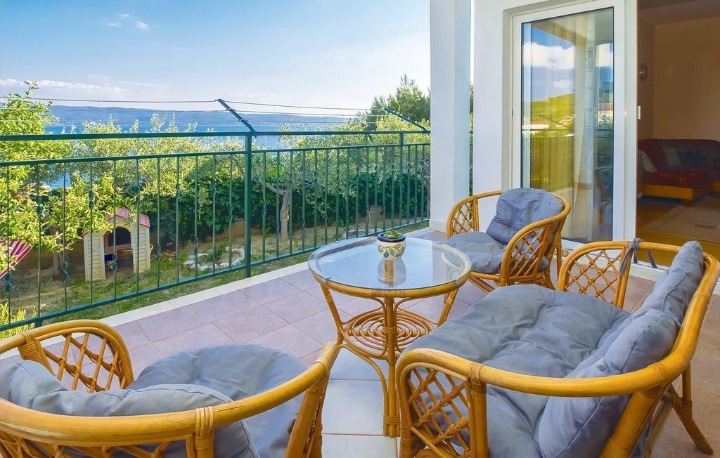 Apartment Lejo Йесенице Екстериор снимка